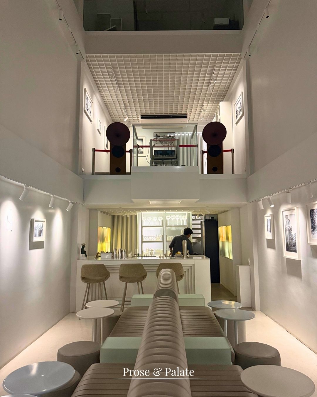 The bar in a gallery